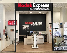 Boutique Kodak Express dans la galerie du centre commercial Carrefour